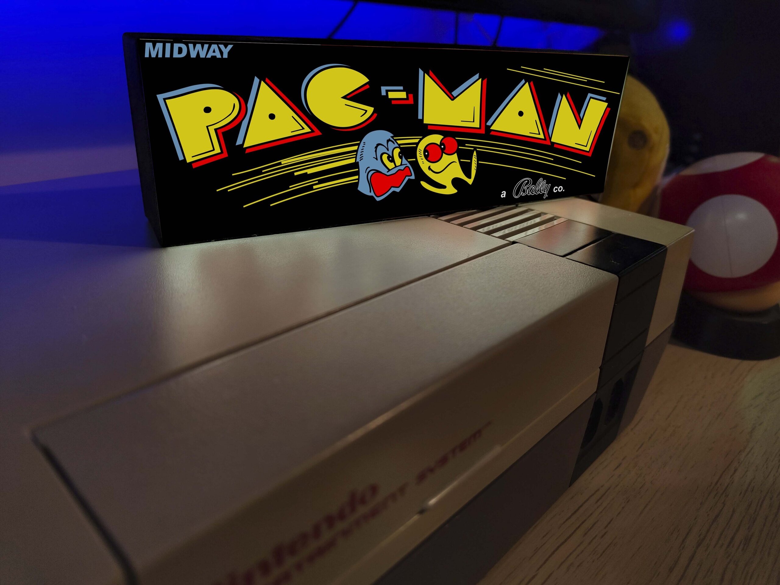 lampara retro marquesina PAC MAN - 1