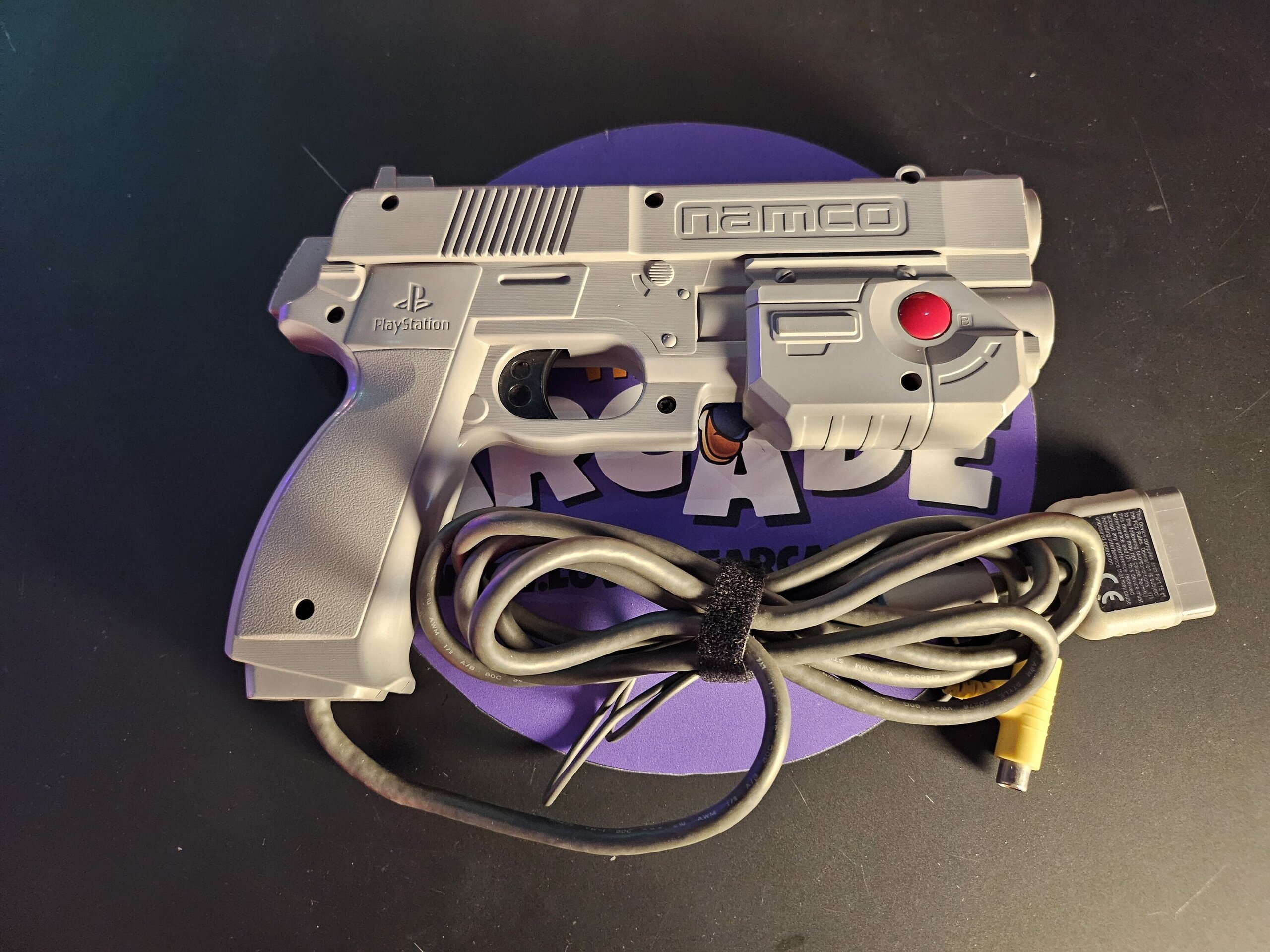 PISTOLA PLAYSTATION NAMCO G-COM 25 - 1
