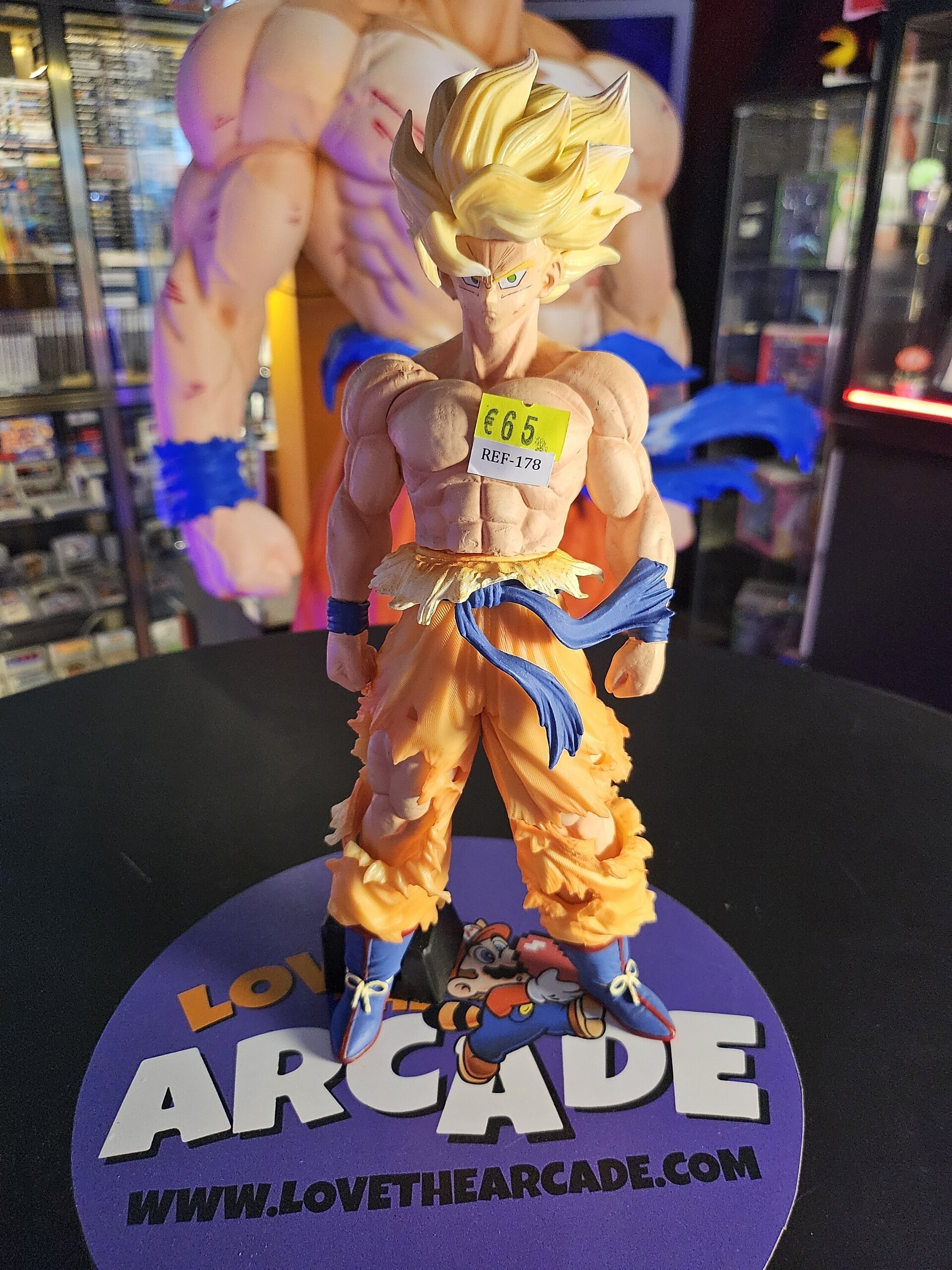 FIGURA DE ACCION DE SON GOKU DE DRAGON BALL - 1